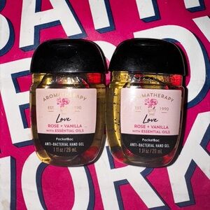 Therapy Aromatherapy Rose & Vanilla Hand Gels